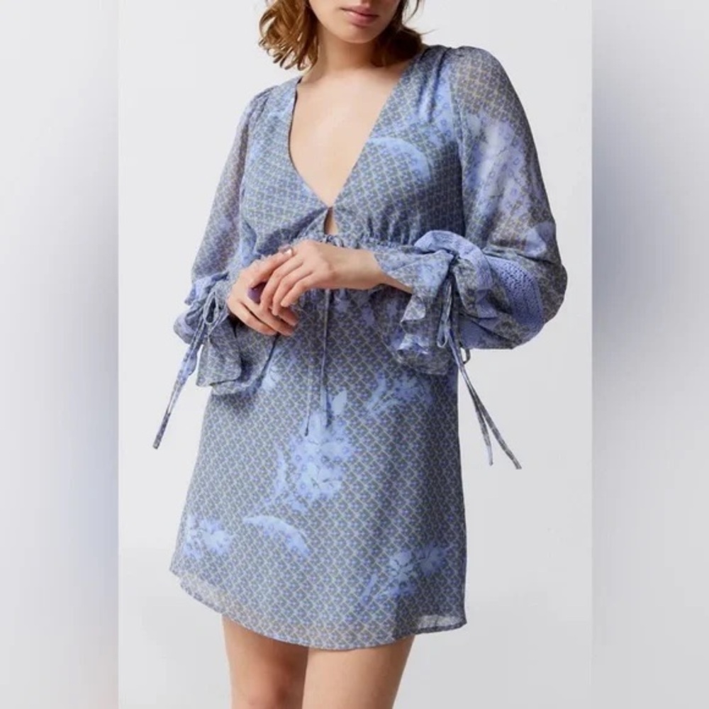 Urban Outfitters Charlene‎ Printed Long Sleeve Mini Size XL